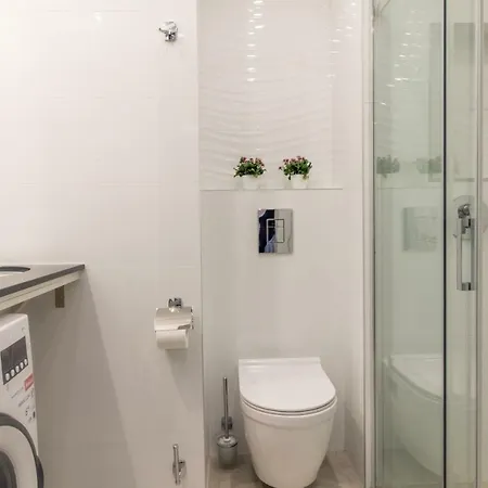 Golden Blue With Pool&jacuzzi Apartment Danzig